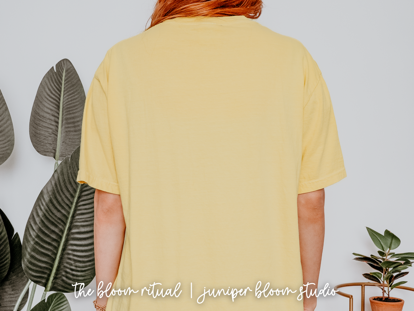 desert vibes & happy times pixel art cozy t-shirt |  cozy gift for gamers